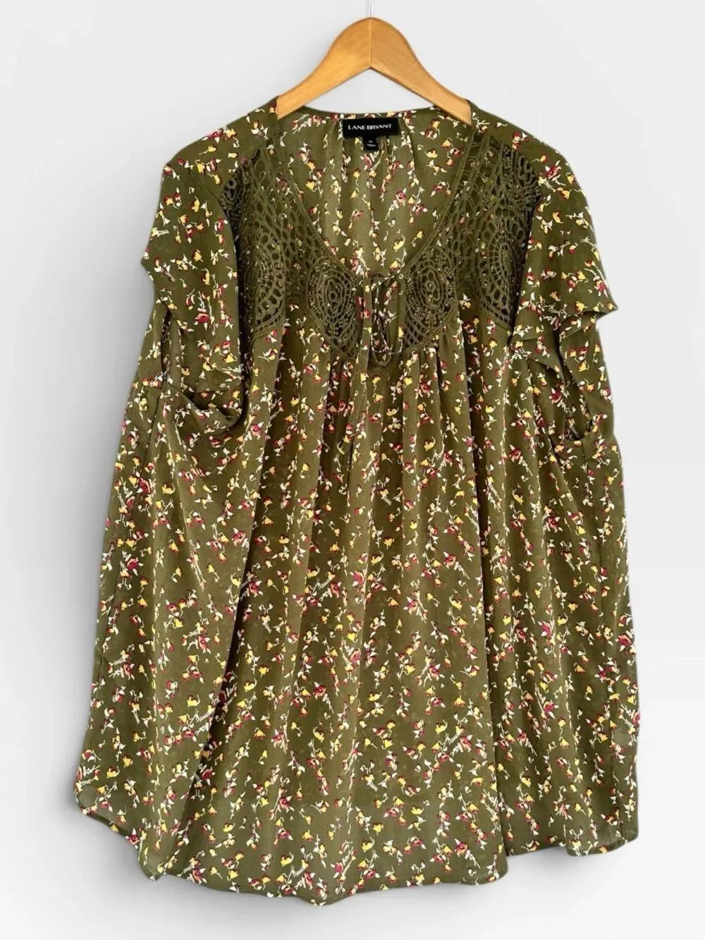 🎉5 for $45🎉 Lane Bryant top blouse shirt size 20